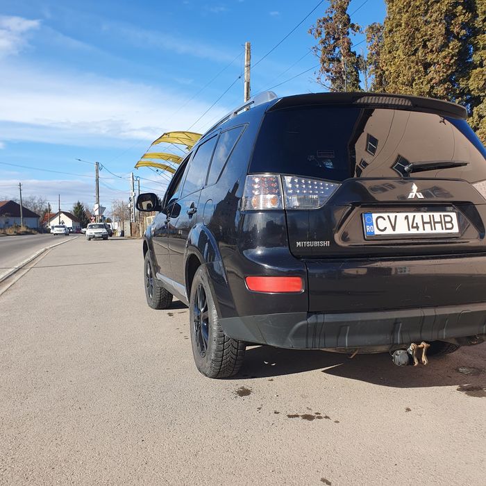 Devânzare Mitsubishi outlander 2.0