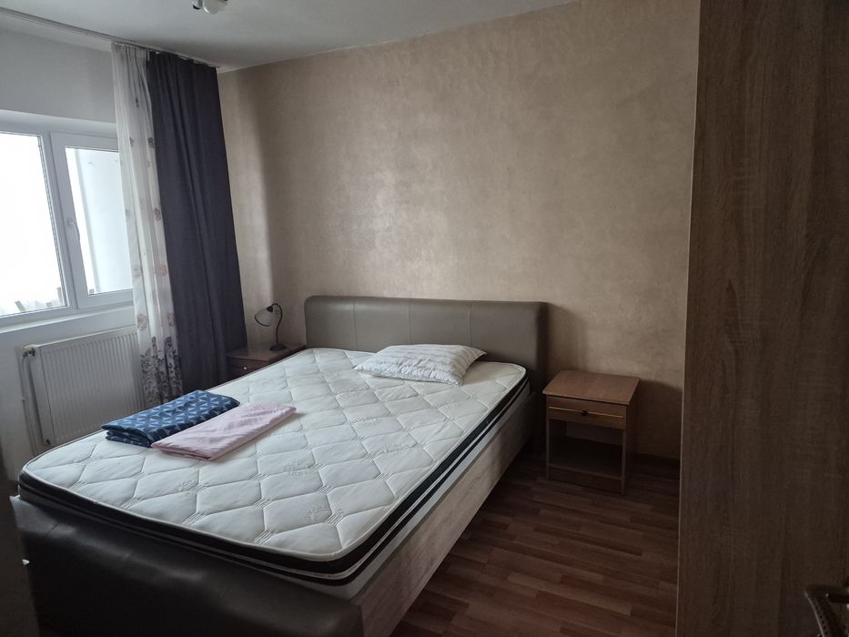 Inchiriez apartament doua camere
