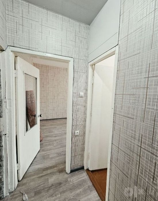 Продаю квартиру Яшнабадский р-он Авиасозлар-4. 1-ком 4-этаж 5-этажном