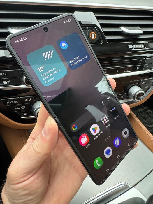 Samsung Galaxy z flip 7 ca nou
