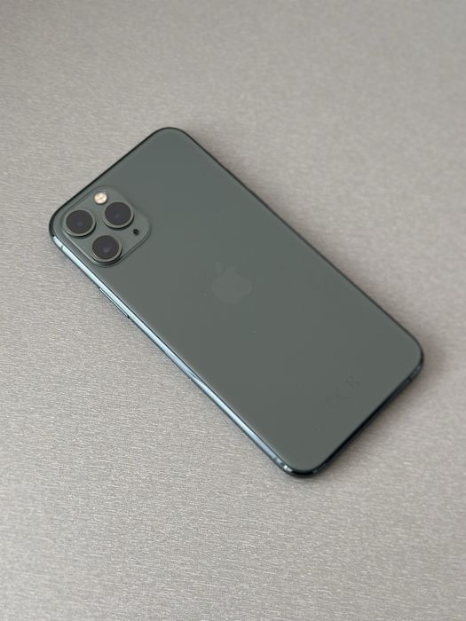 iPhone 11 PRO - Midnight Green