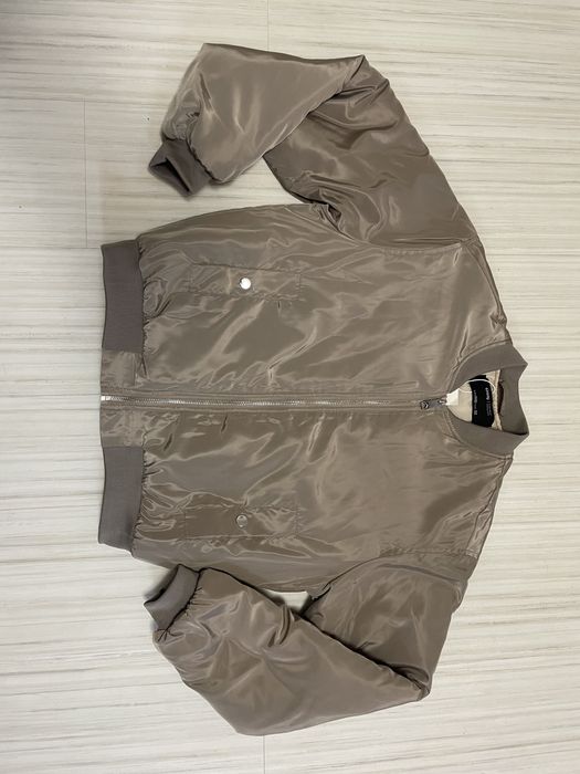 Geaca bomber Sinsay noua