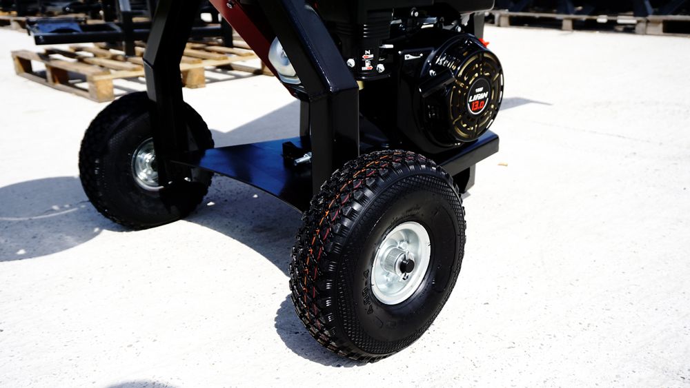 Tocător crengi benzina RS 100