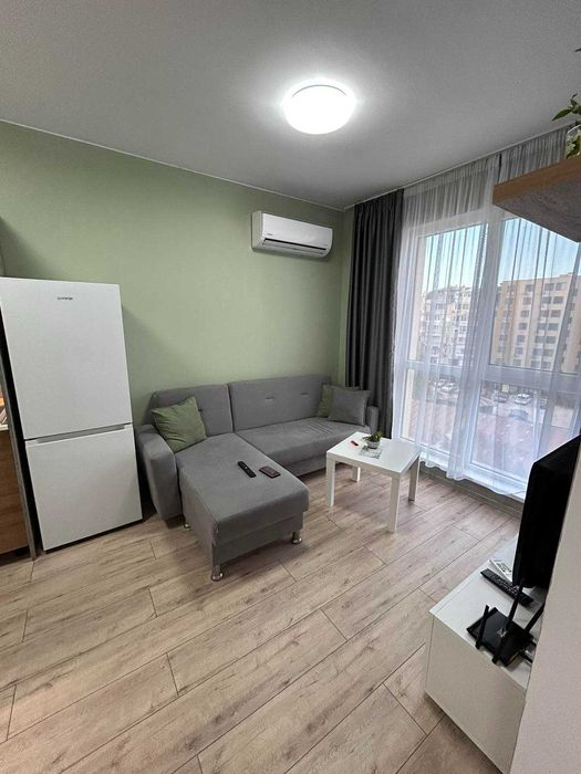 Двустаен тухлен обзаведен апартамент Победа-Касабова