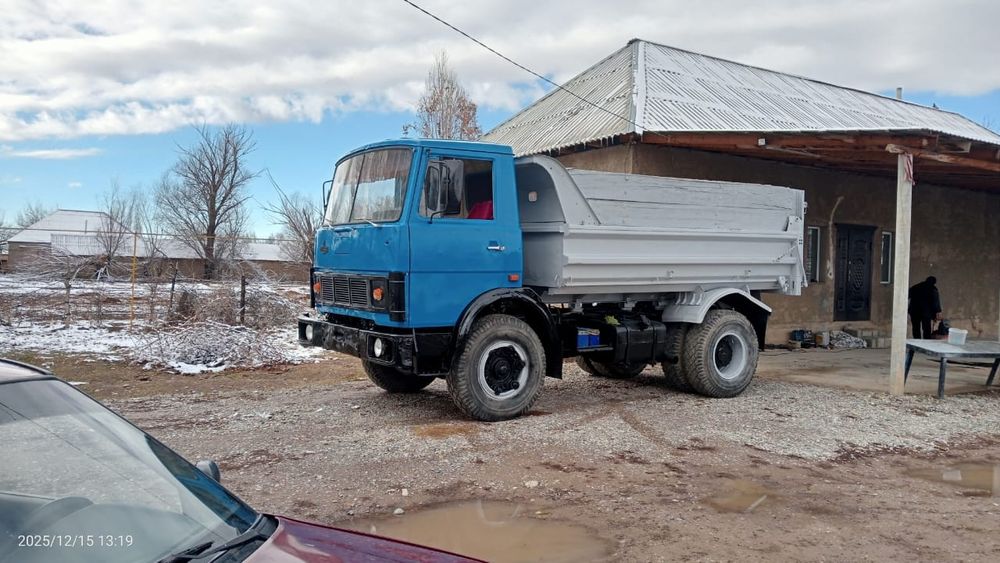Маз сатылады  5551