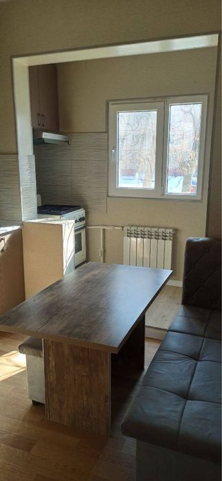 Юнусобод 1 хонали квартира 1 этаж