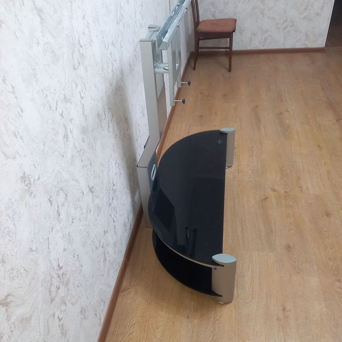 Стойка для телевизора