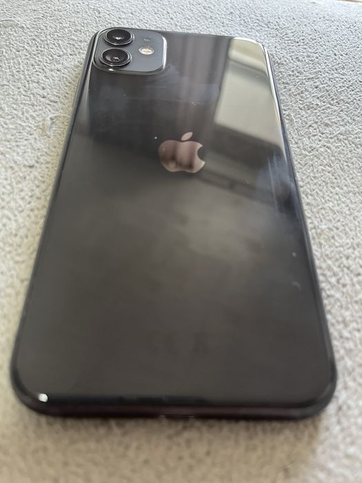 Iphone 11 в хорошем состоянии