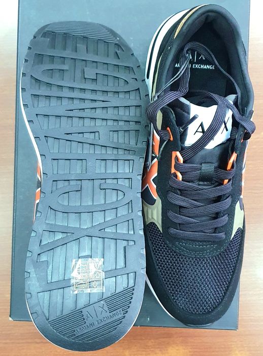 Armani Exchange, BOSS,Timberland, Tommy Hilfiger