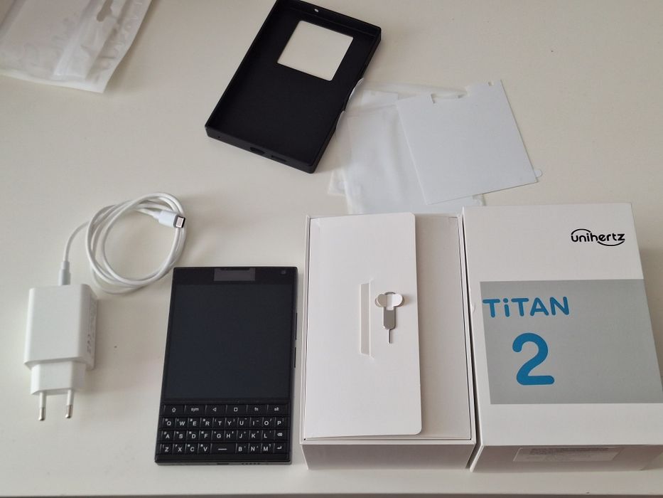 Unihertz Titan 2 folosit foarte putin