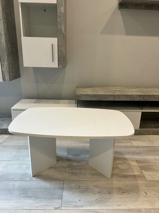 Холна секция с подарък масичка