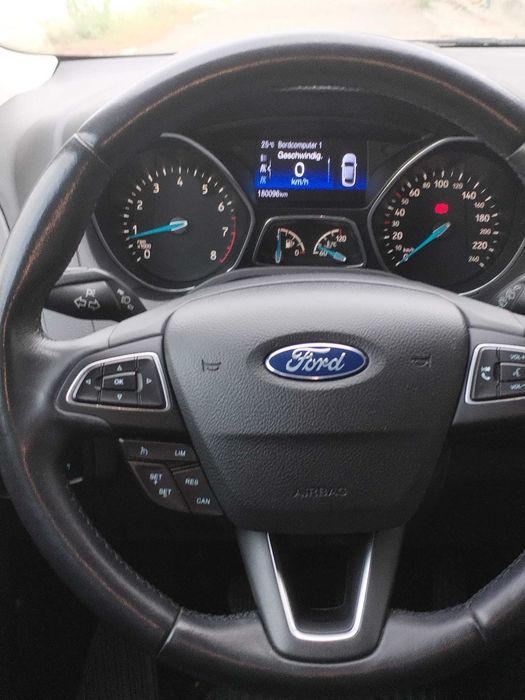 Ford Focus Titanium 2015 Facelift