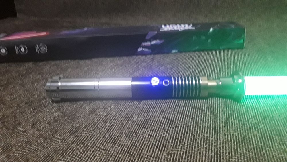 Luke Skywalker lightsaber, sabie star wars.