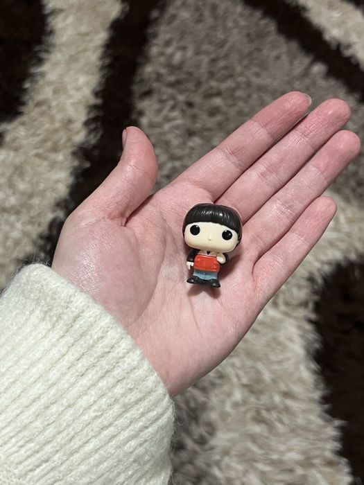 Will stranger things игрушка Уил продаёться срочно