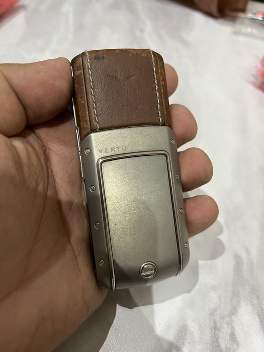 Vertu Ascent Original