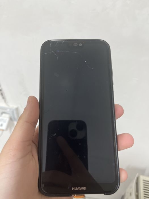 Телефон сатылады