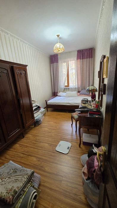 Чиланзар 8 квартал 2 /1/4 цена 72000у.е