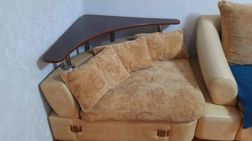 Срочно продаю Диван-конструктор