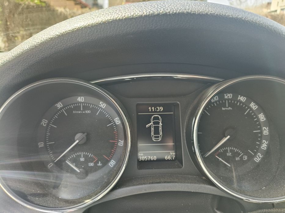 SKODA Superb 2009 — imagine 4