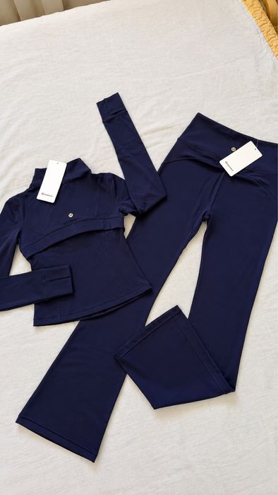 Set Lululemon bleumarin – nou, cu etichete