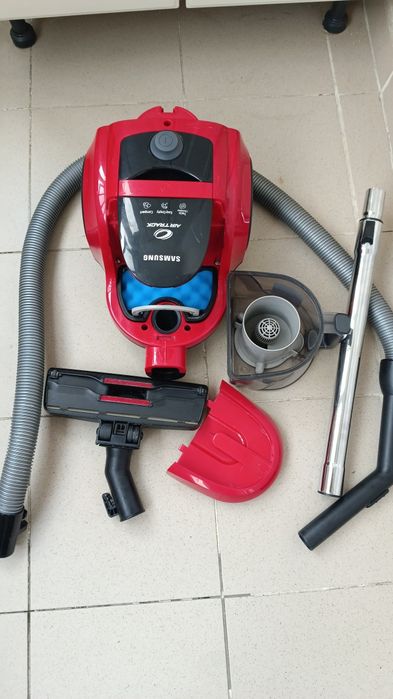 Пылесос Samsung 1600w