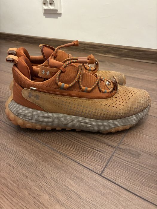 Adidasi under armour