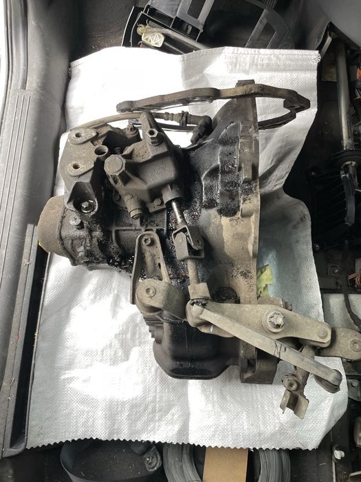 Скоростна кутия opel combo опел комбо 1.3cdti 75к.с