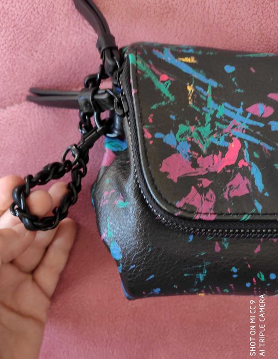 Desigual нова малка чанта с две дълги дръжки