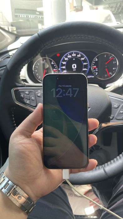 Iphone 15 pro256 83yomks