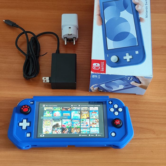 Nintendo switch lite прошитая, цвет синий