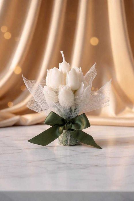 Подарок Свеча Тюльпаны