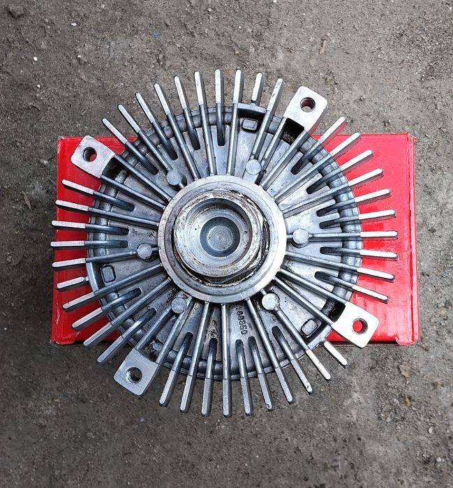 Вискомуфта БМВ вентилятора радиатора