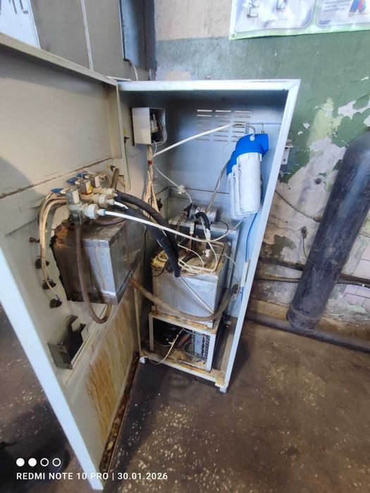 автоматы газ. воды б/у