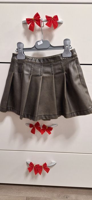 Пола за малки госпожици Zara