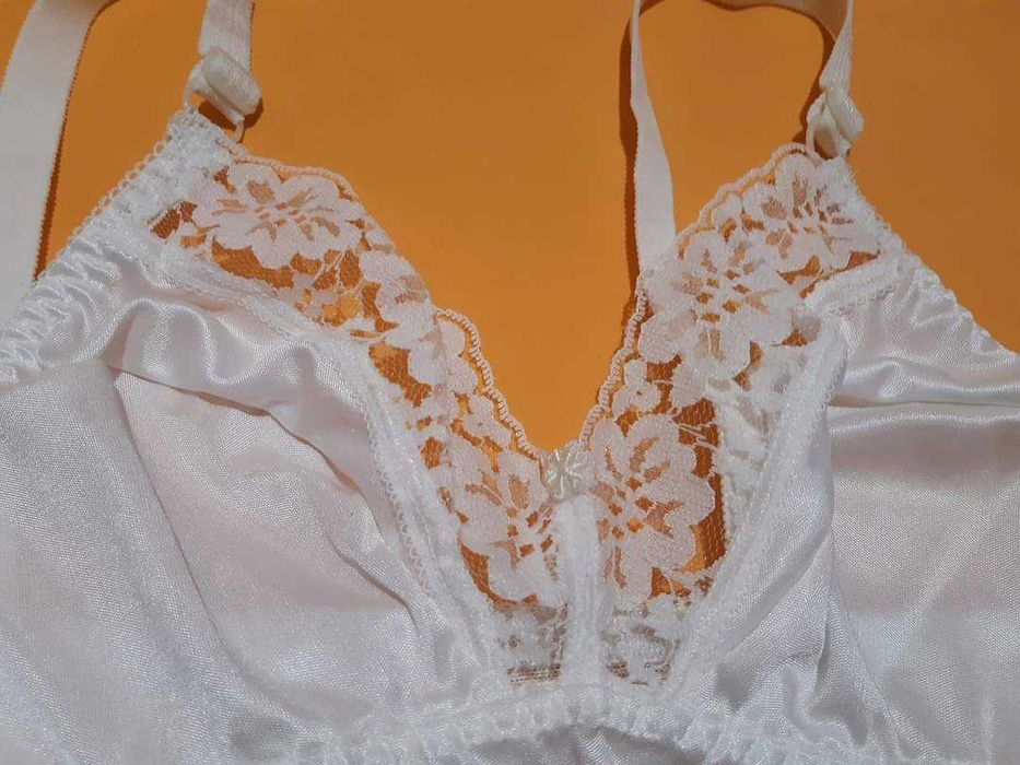 Нов корсаж на OPAL