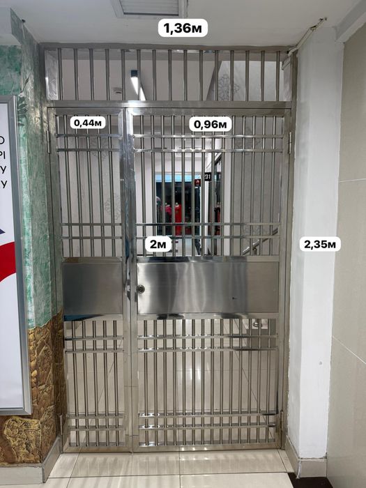 Дверь из оценкованный металла