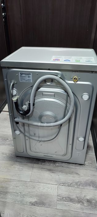 Продам стиральную машину