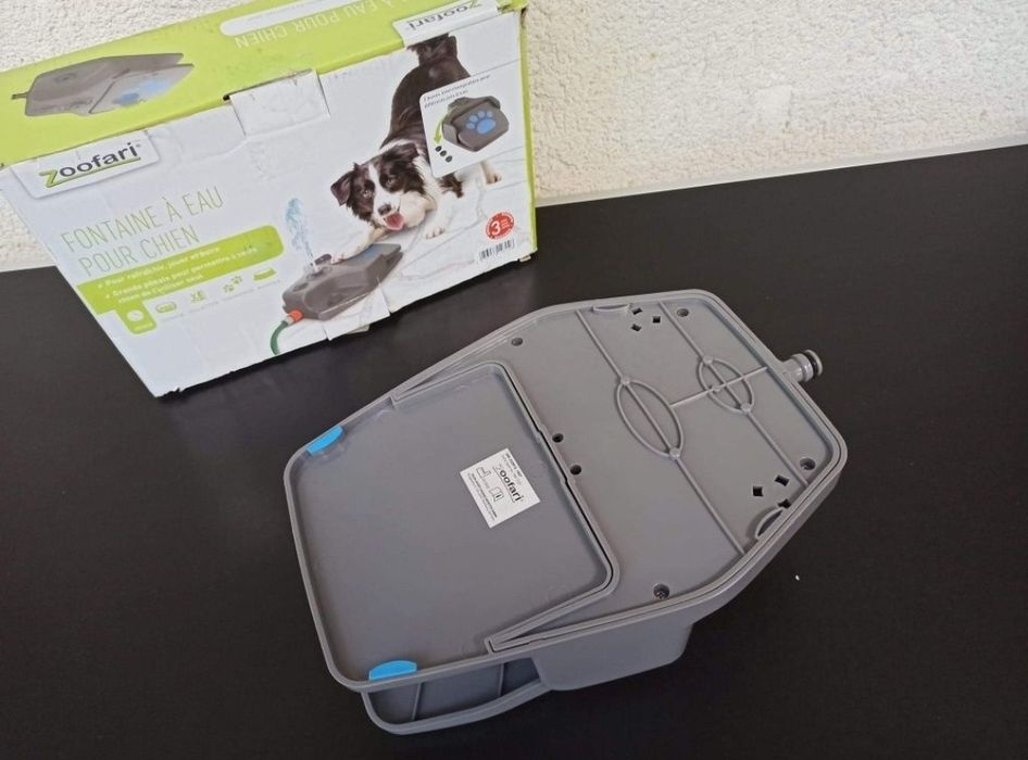 Fantana arteziana zoosafari joaca cu apa in gradina casa curte