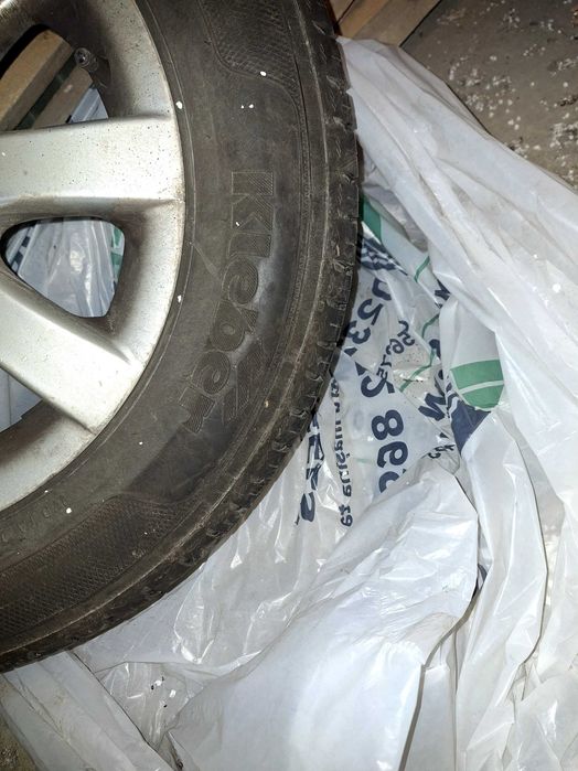 Jante de aliaj golf 195.65 R15 cu cauciucuri de vara Kerber, dot 51/23