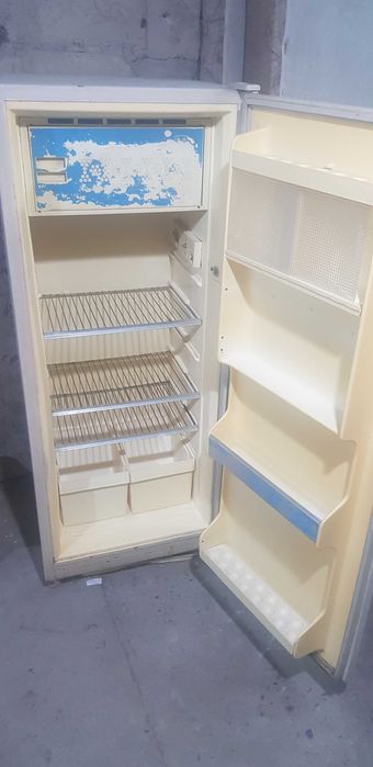 Продам холодильник Памир,в рабочем состоянии