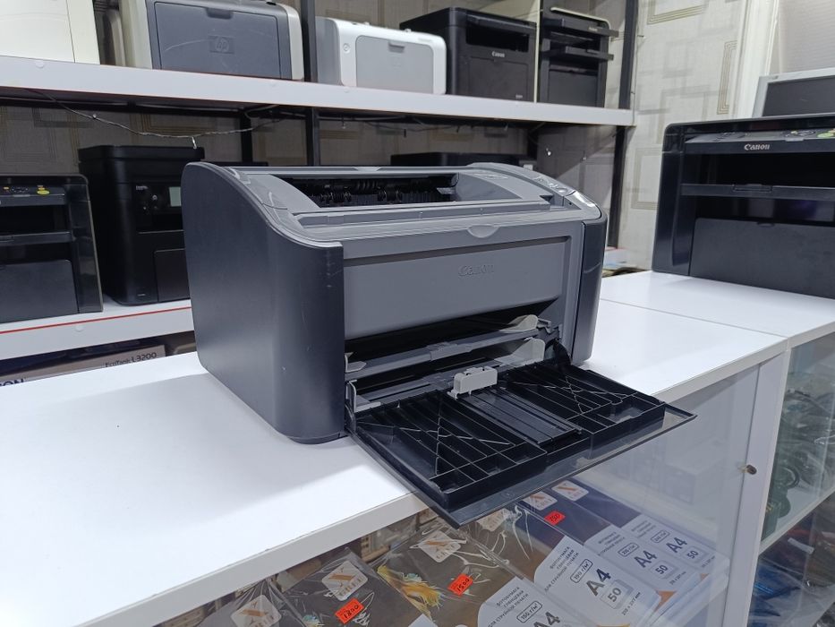 Canon LBP-2900b. Лазерный принтер
