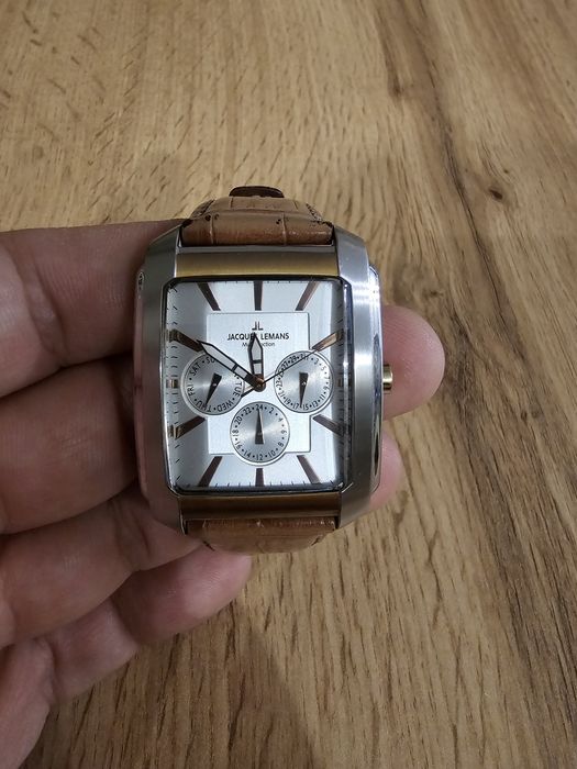 Часовник Jacques Lemans - Madrid