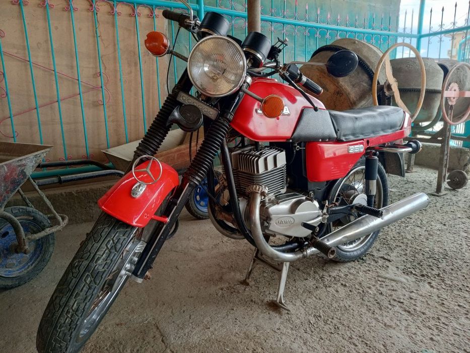 JAWA мотоцикл сотилади