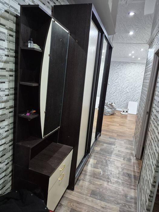 Продам стенку 15т