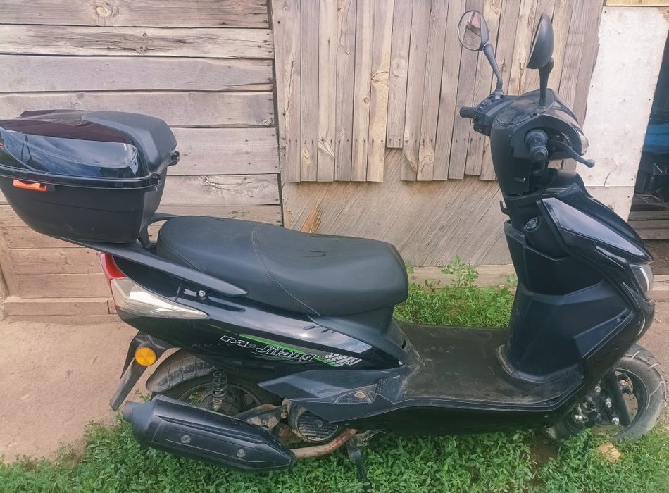 Продается Скутер Jilang М8