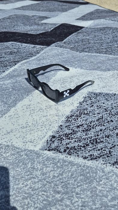 Ochelari de soare Off White Cady negri
