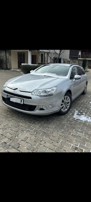 Citroen C5 1.6 HDi 110 kc кожен салон ,печка, перфектно състояние обсл