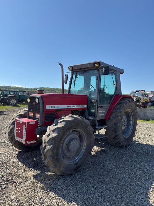 De vanzare Tractor Massey Ferguson 3085