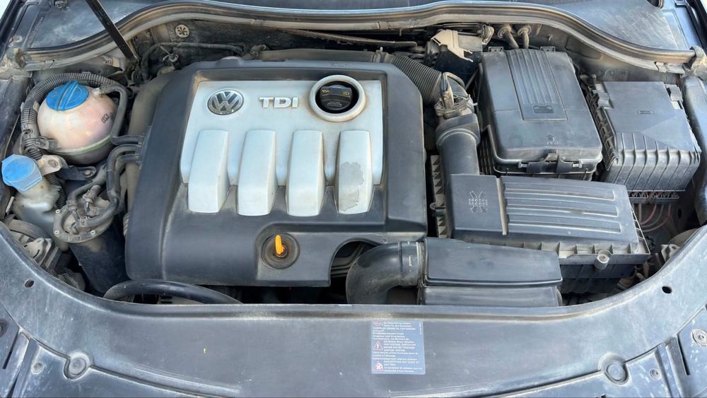 Passat b6 volan pe dreapta unic propietar in romania se vinde cu prefectarea actelor sau certificat de radiere.