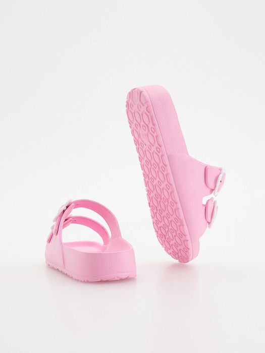 Нови джапанки номер 36/37 Reserved